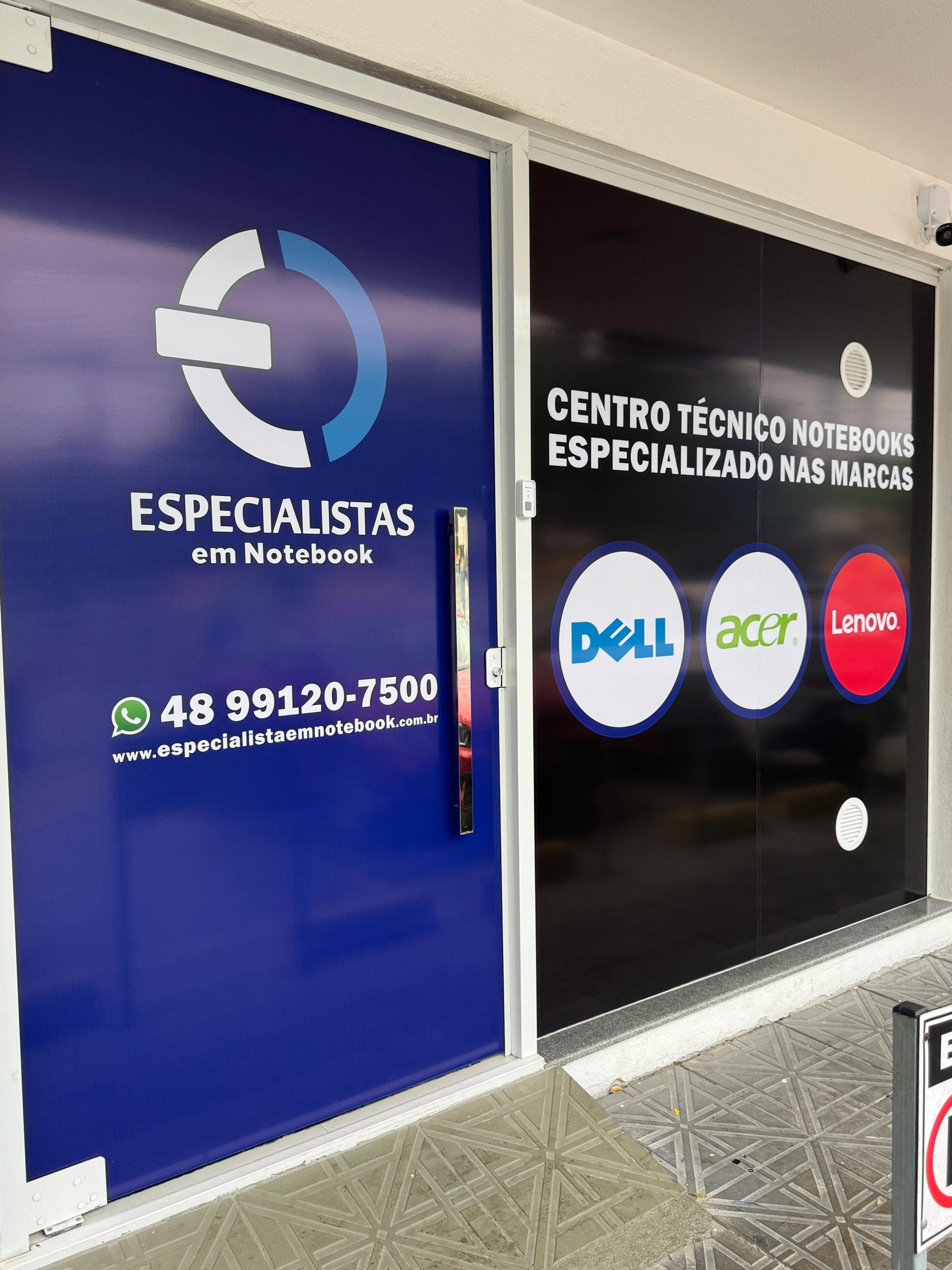 A "Especialista em Notebook" se destaca como a melhor assistência técnica por diversos motivos. Primeiramente, contamos com uma equipe altamente qualificada, composta por técnicos especializados em notebooks de todas as marcas e modelos. Nossa empresa oferece um atendimento personalizado, garantindo que cada cliente receba soluções rápidas e eficazes para seus problemas. Além disso, utilizamos apenas peças originais e de alta qualidade, assegurando a durabilidade e o desempenho do seu equipamento.Outro diferencial é nosso compromisso com a transparência e honestidade. Nossos diagnósticos são precisos e sempre buscamos a solução mais econômica para o cliente, evitando custos desnecessários. Oferecemos ainda um serviço de busca e entrega, proporcionando mais comodidade e segurança.Com um histórico de satisfação comprovado por nossos clientes e uma reputação sólida no mercado, a "Especialista em Notebook" é a escolha ideal para quem busca confiabilidade e excelência em assistência técnica de notebooks.Palavras-chave: assistência técnica notebook, técnicos especializados em notebook, peças originais para notebook, conserto notebook, manutenção notebook, diagnóstico notebook, serviço busca e entrega notebook, satisfação garantida notebook.